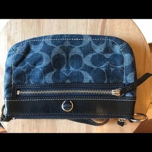 Authentic Coach Wristlet
